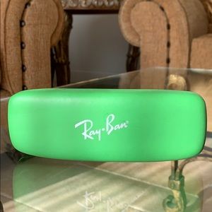 Ray-Bans case